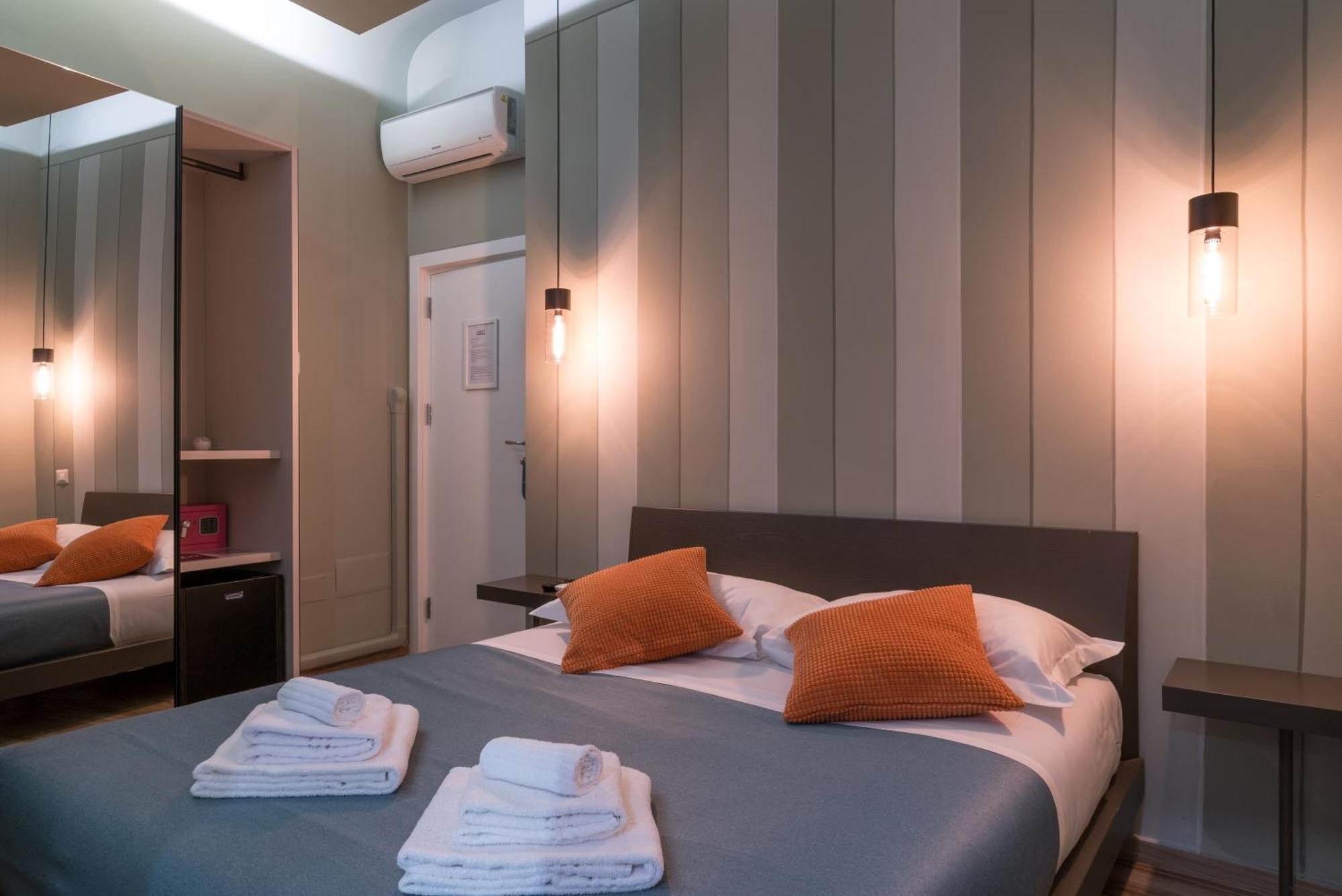 Gogo' Petit Hotel Firenze Bagian luar foto